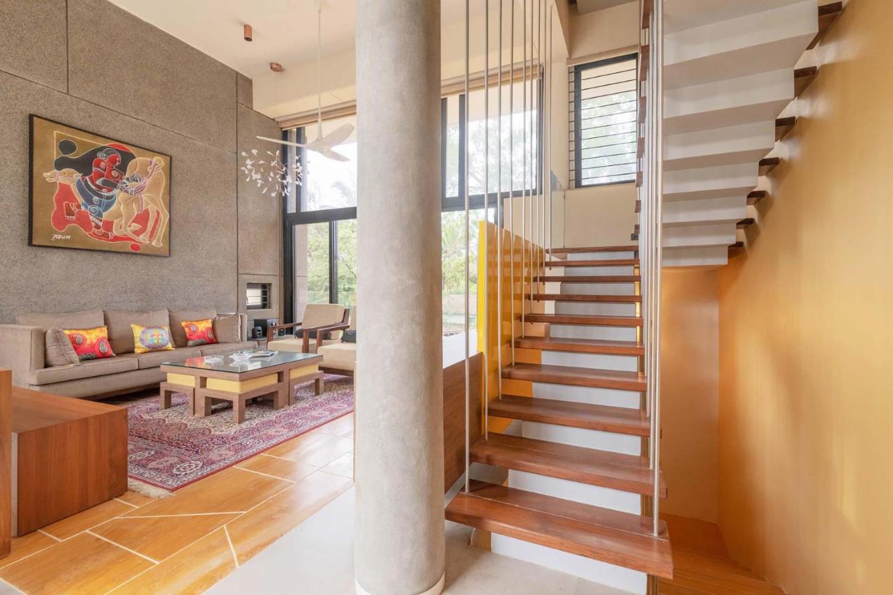 Villa Foresta By Stayvista With Modern Decor, Swimming Pool & Expansive Lawn For A Perfect Escape Lonavla Zewnętrze zdjęcie