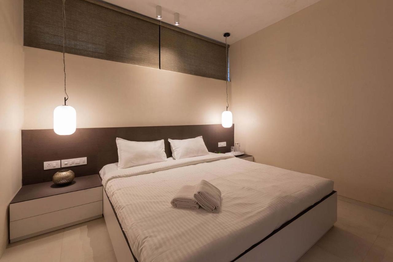 Villa Foresta By Stayvista With Modern Decor, Swimming Pool & Expansive Lawn For A Perfect Escape Lonavla Zewnętrze zdjęcie